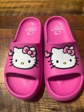 Hello Kitty Bright Pink Kids Slide Sandals with Character Graphic
